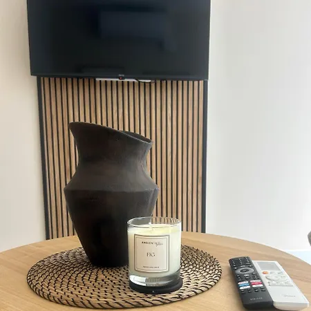 Apartment Papartment,ponderosa Lux ,